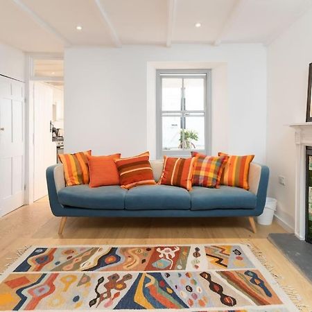 Beautiful And Contemporary Cornish Townhouse In Penzance Villa Bagian luar foto